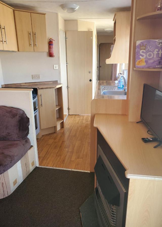 Ingoldmells, The Grange Holiday Park 3-Bedroom Caravan Skegness Bilik gambar
